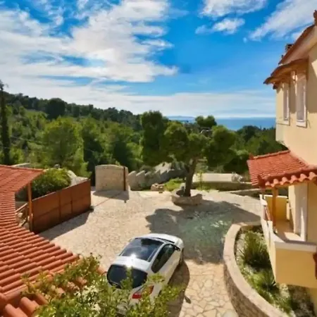 Ferienhaus Iliana-porto Heli Rozaíika