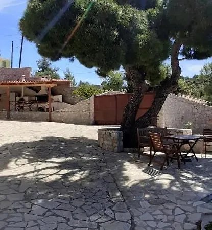 Iliana-porto Heli Holiday home Rozaiika